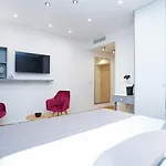 Luxury Marioty Pensión 4*